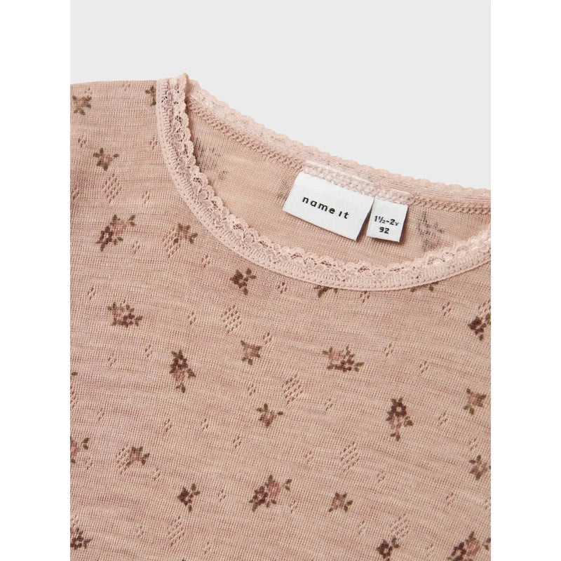 Name it bluse WANG ULD NOOS - Grey Small Flowers-Bluser-Name it-Ollifant.dk